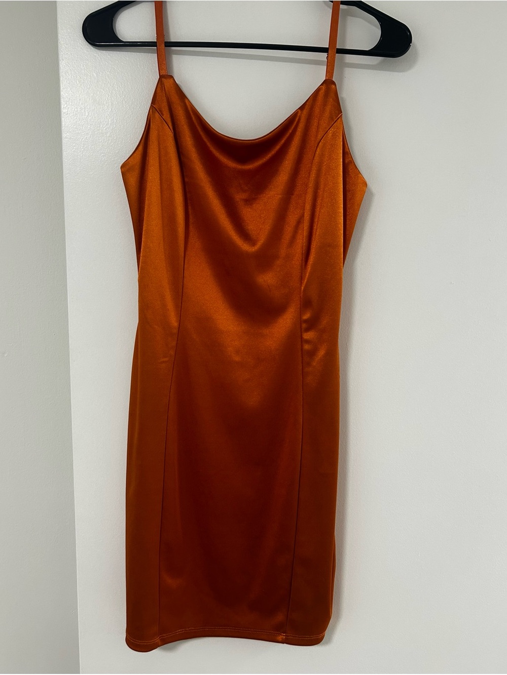 iris Satin Scoop Neck Midi Dress - Rust